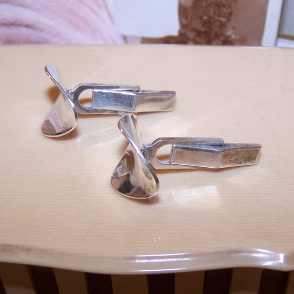 Signed Jenni Sterling Silver "Thumbprint" Cufflinks - Picture 4 of 9